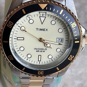 Timex men battery water resistant 50m w/date bracelet band TT